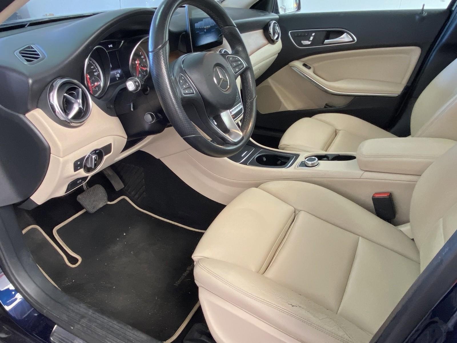 Used 2018 Mercedes-Benz GLA 250 4MATIC image 21