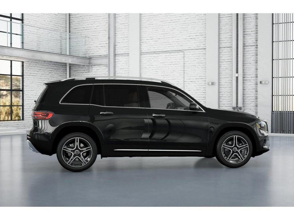 New 2026 Mercedes-Benz GLB 250 4MATIC image 17