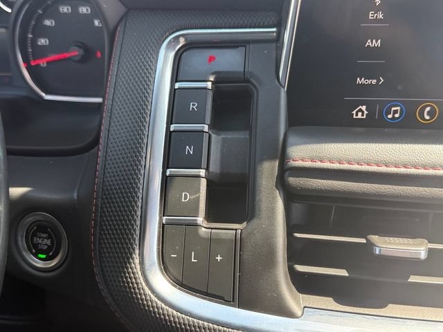 Used 2021 Chevrolet Tahoe RST w/ Luxury Package AWD/4WD image 19