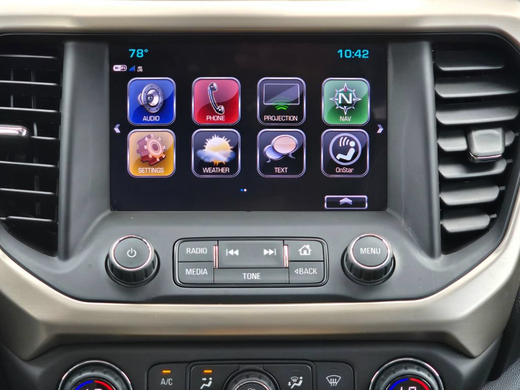 Used 2017 GMC Acadia Denali w/ Technology Package FWD image 17