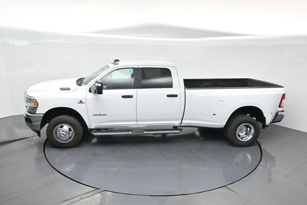 Used 2024 RAM 3500 Big Horn image 61