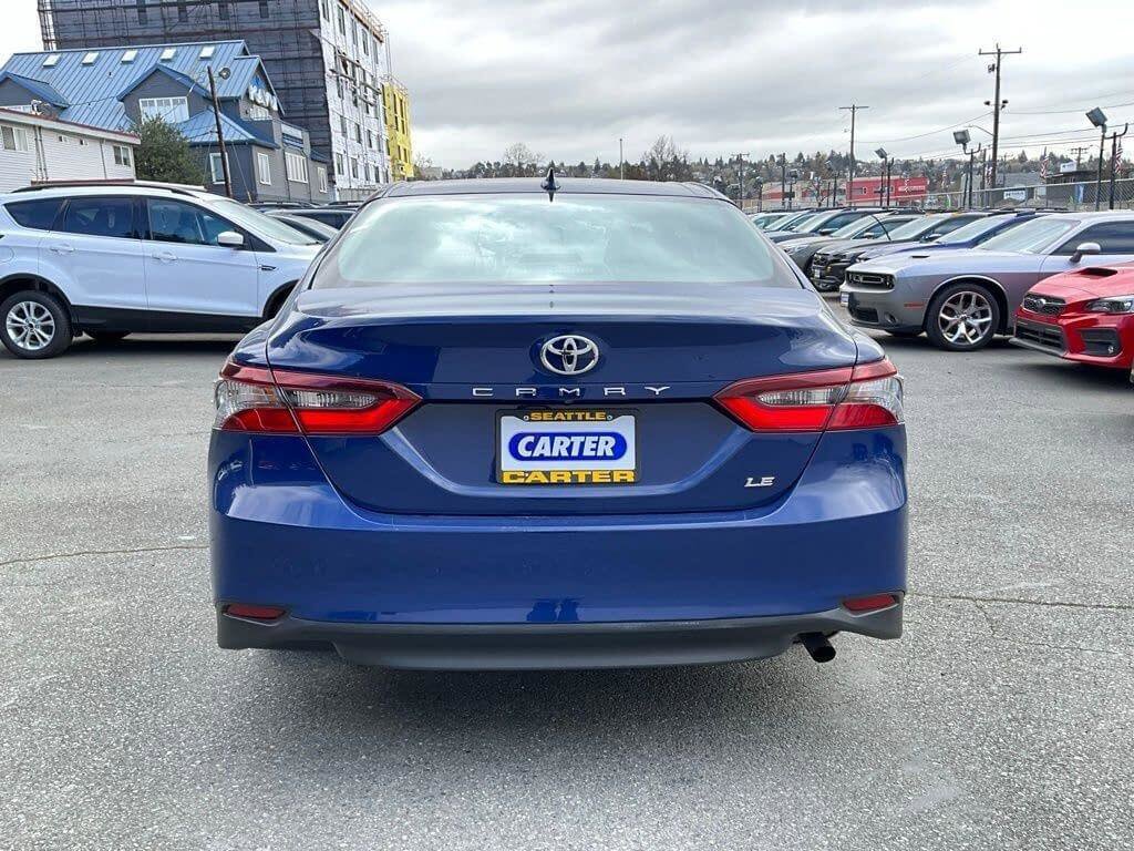 Used 2023 Toyota Camry LE w/ Convenience Package FWD image 7