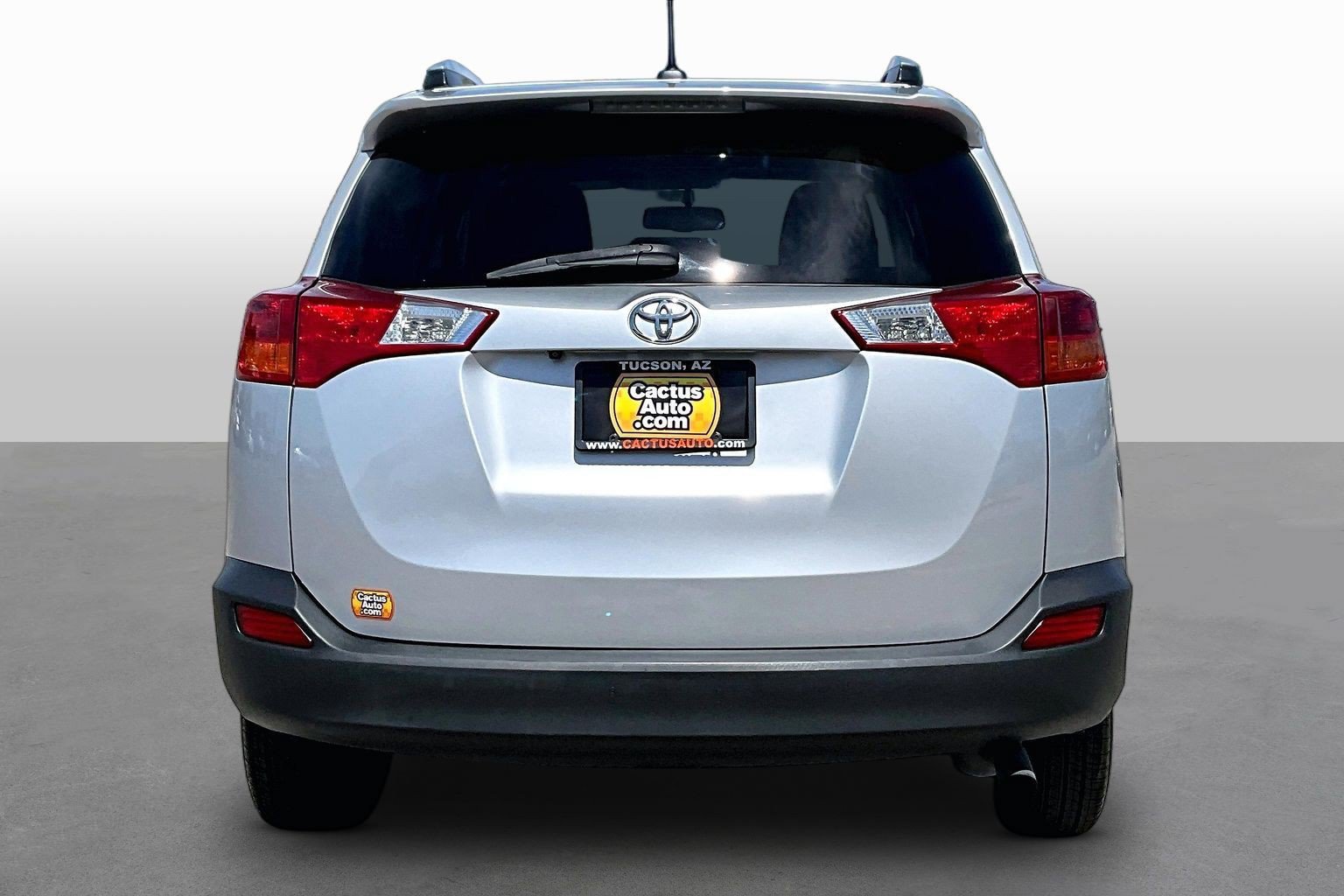 Used 2015 Toyota RAV4 Limited FWD image 4