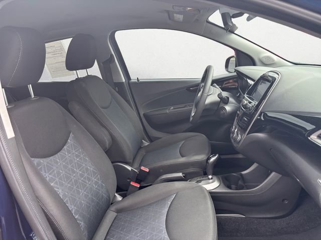 Used 2022 Chevrolet Spark LT image 15