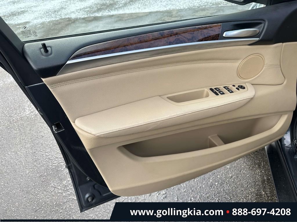 Used 2012 BMW X5 xDrive35i image 15