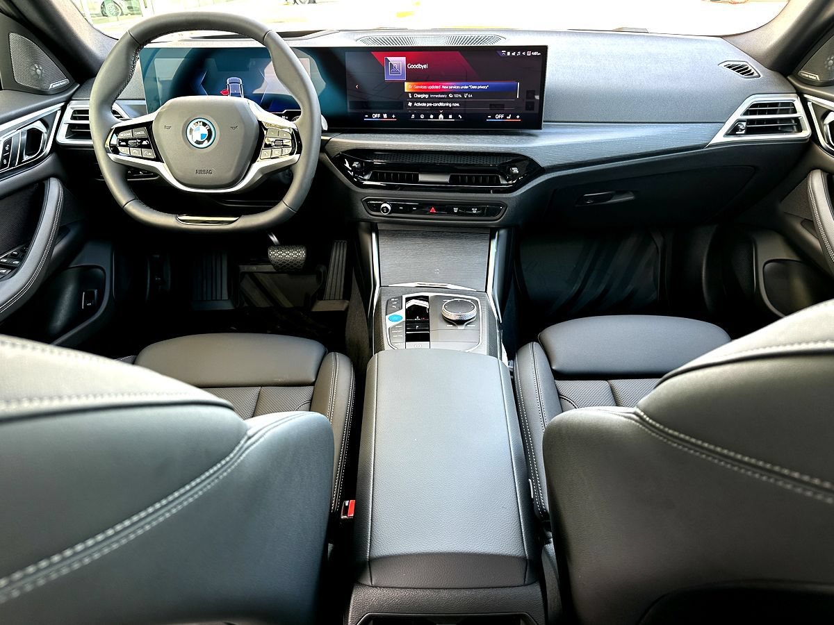 New 2026 BMW i4 eDrive40 w/ Premium Package RWD image 19