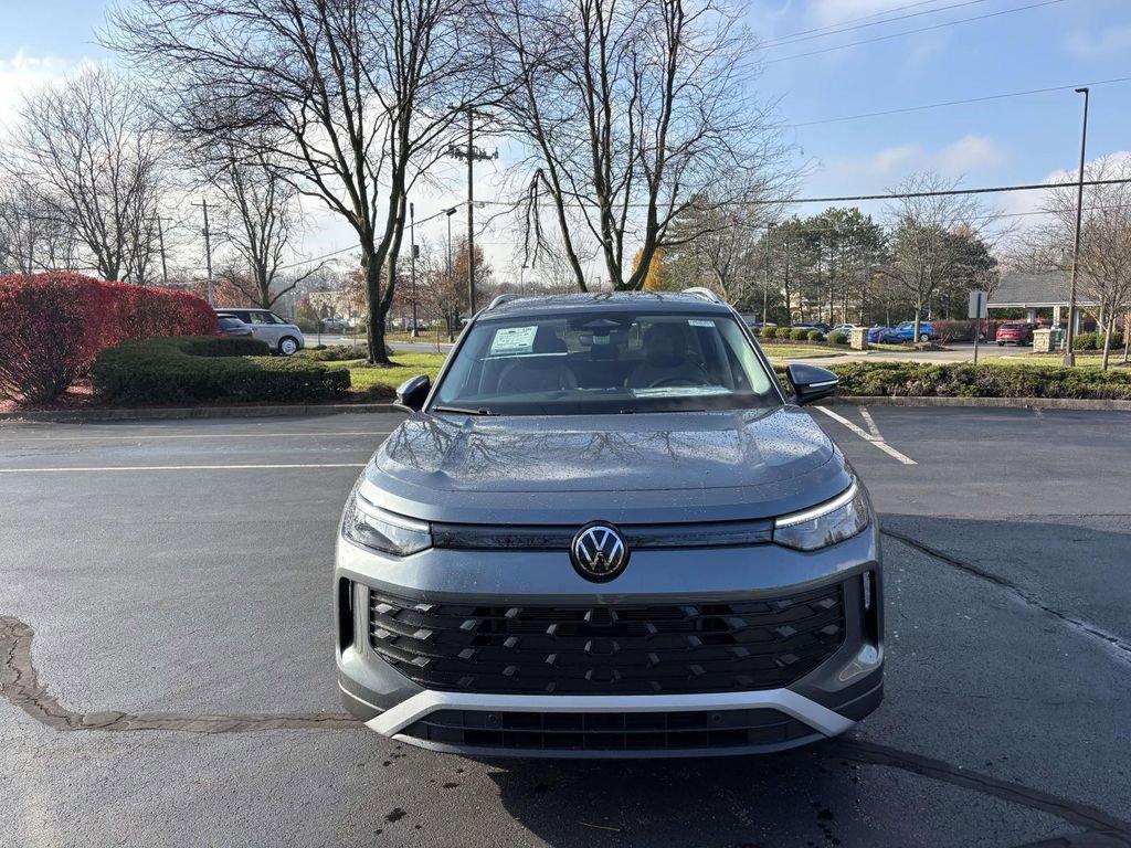 New 2026 Volkswagen Tiguan S image 2