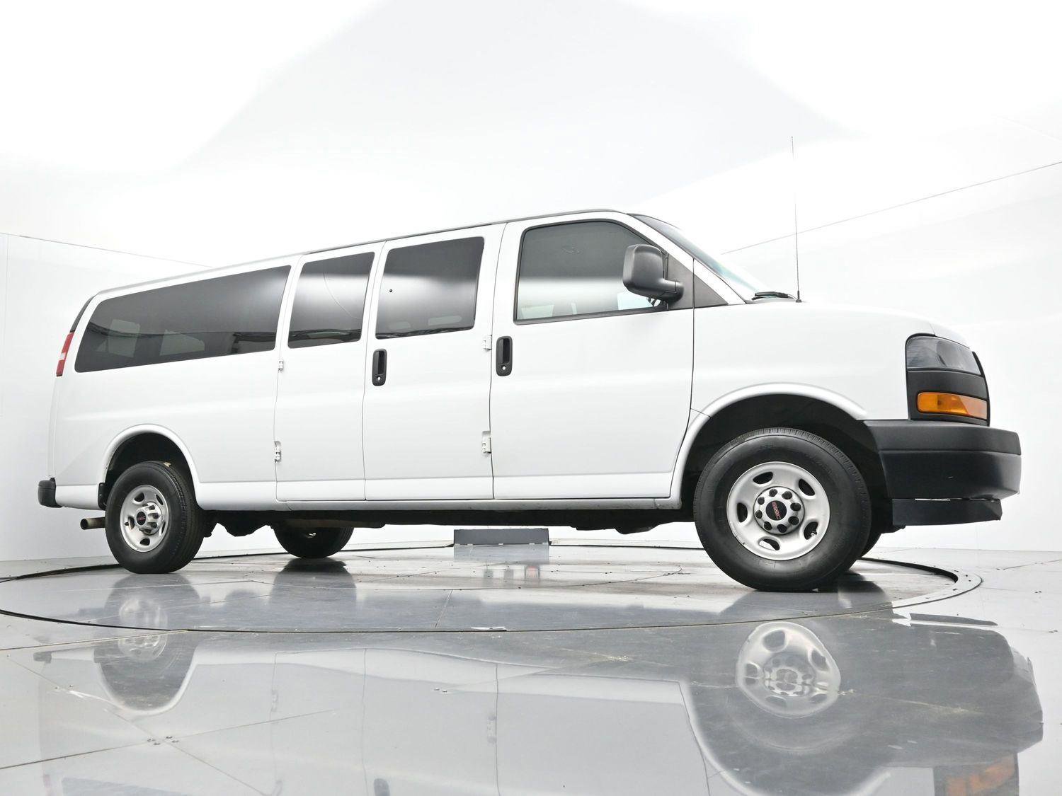 Used 2023 GMC Savana 3500 LS image 38