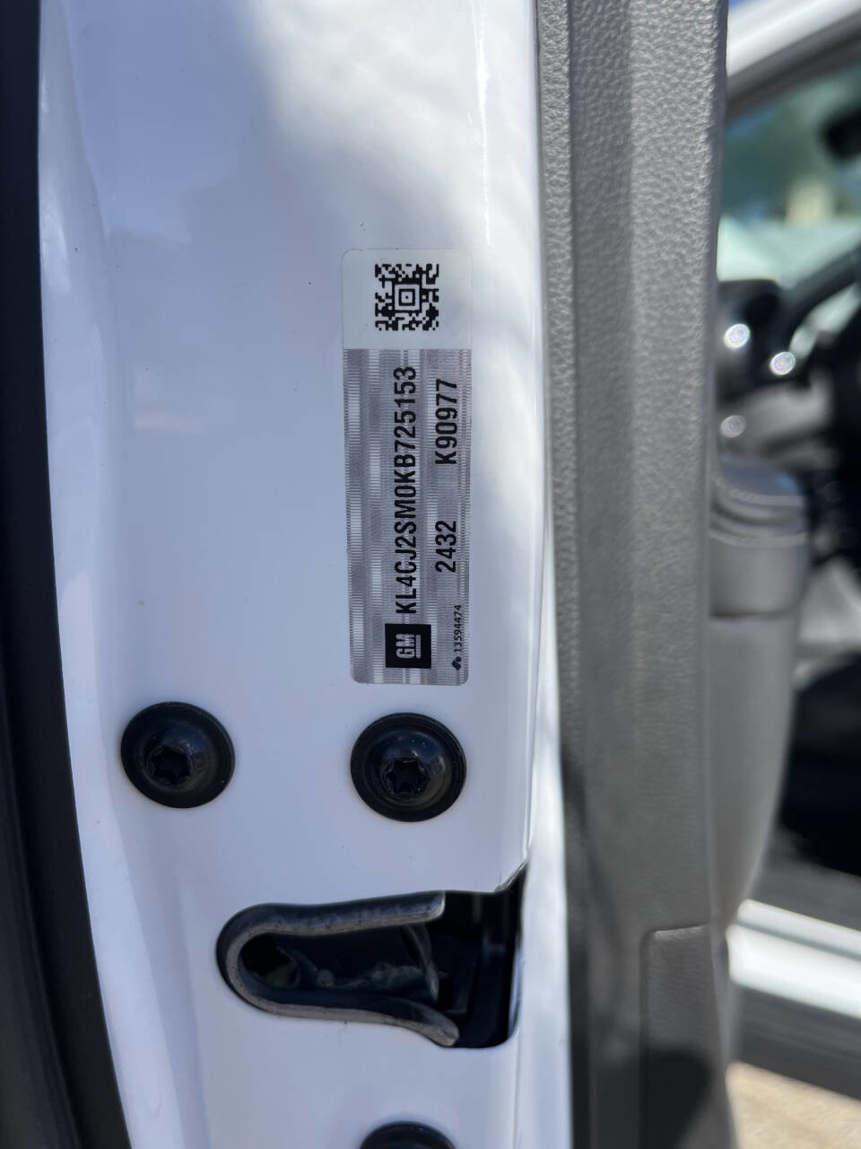 Used 2019 Buick Encore Sport Touring image 23