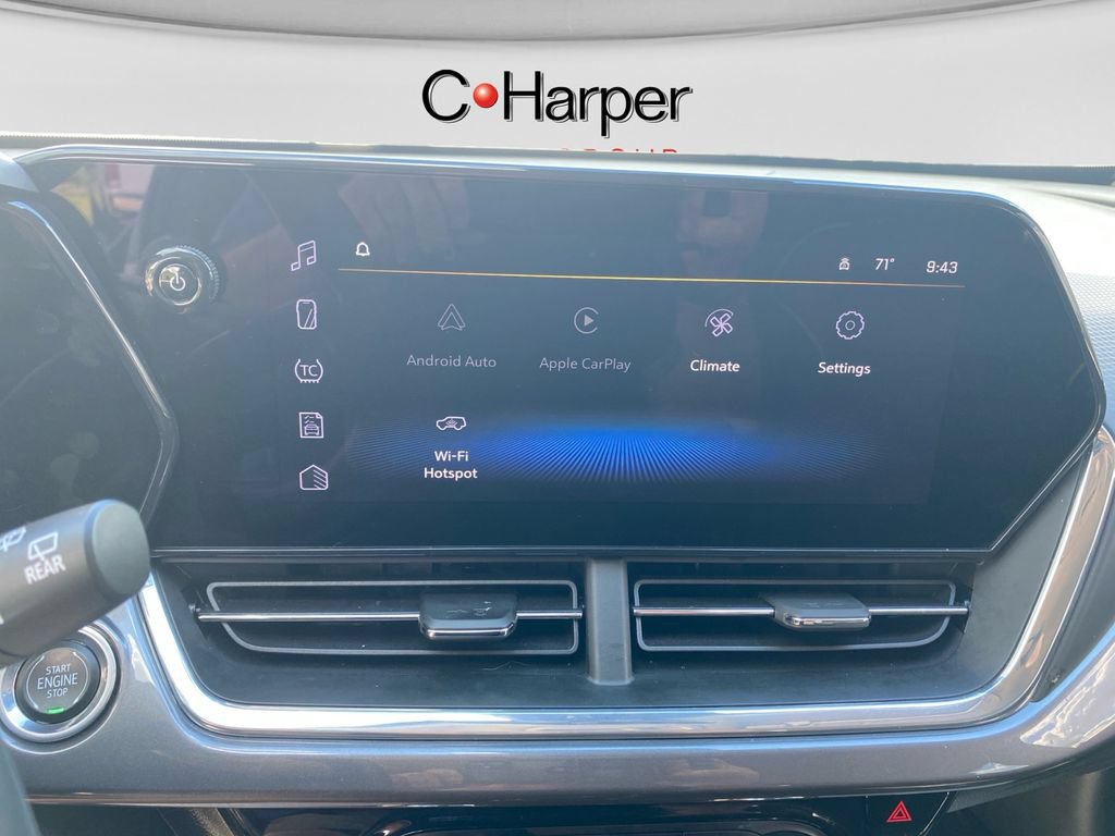 Used 2025 Chevrolet Trax ACTIV FWD image 24