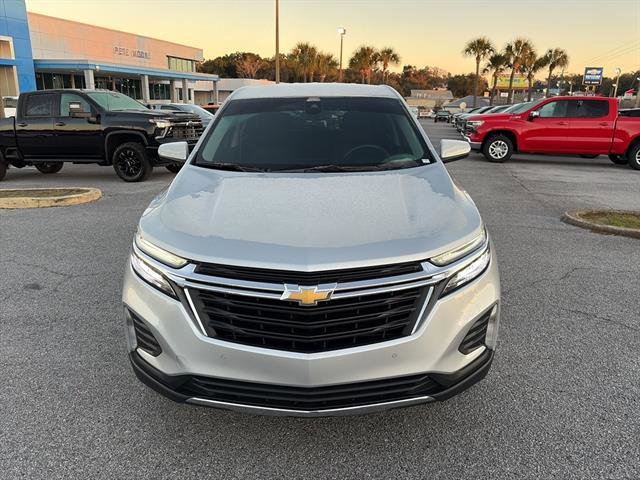 Used 2022 Chevrolet Equinox LT image 2