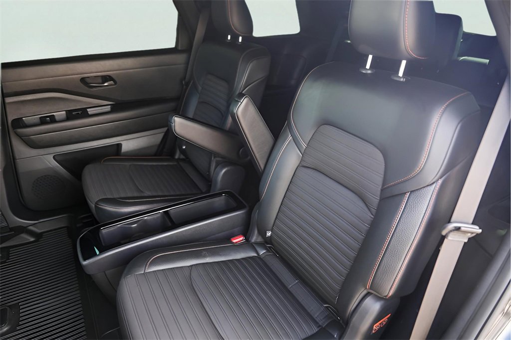 Used 2024 Nissan Pathfinder Rock Creek image 30