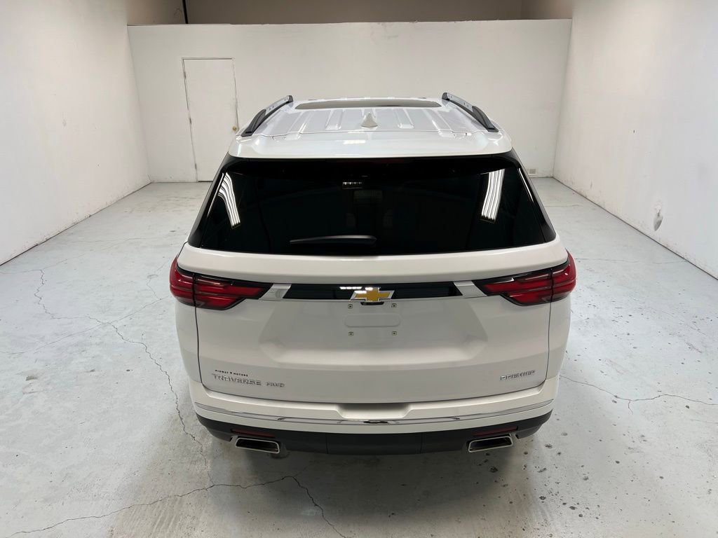 Used 2023 Chevrolet Traverse Premier AWD/4WD image 4