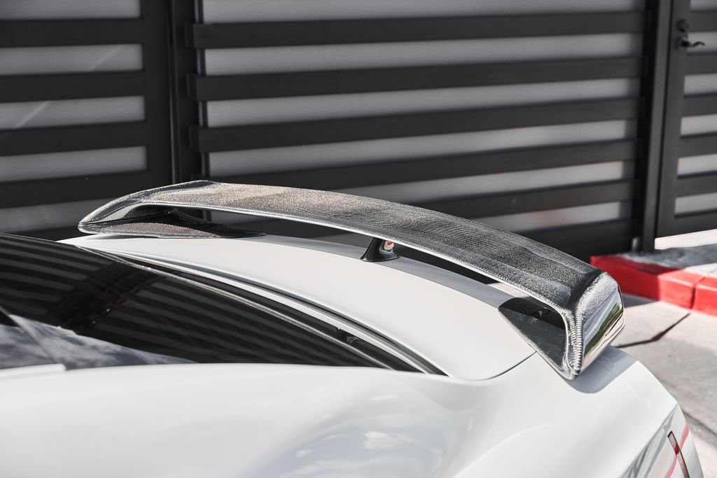 Used 2021 Nissan GT-R Premium image 10