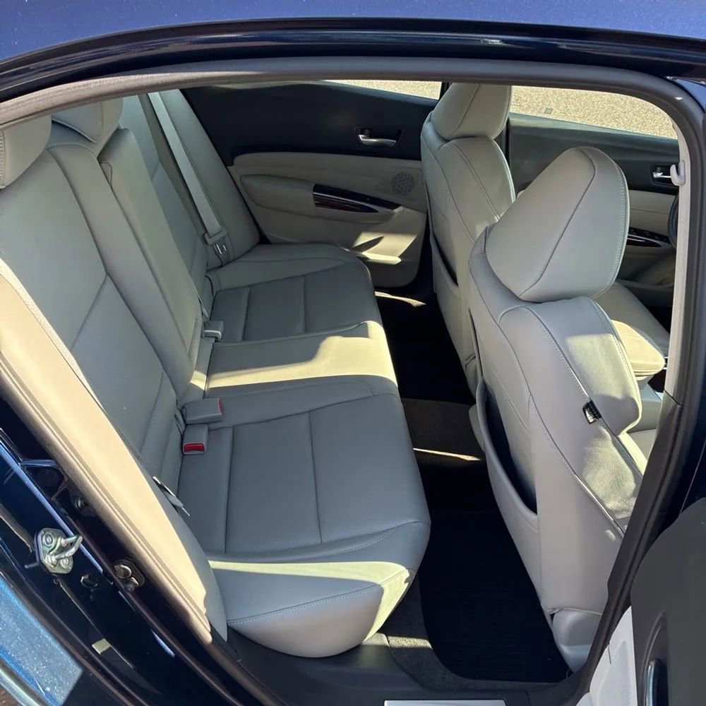 Used 2015 Acura TLX w/ Technology Package FWD image 21