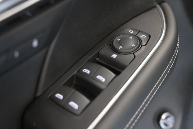 Used 2023 Buick Envision Essence w/ Sport Touring Package AWD/4WD image 22