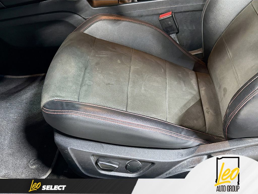 Used 2017 Ford Mustang GT Premium w/ Equipment Group 401A image 19