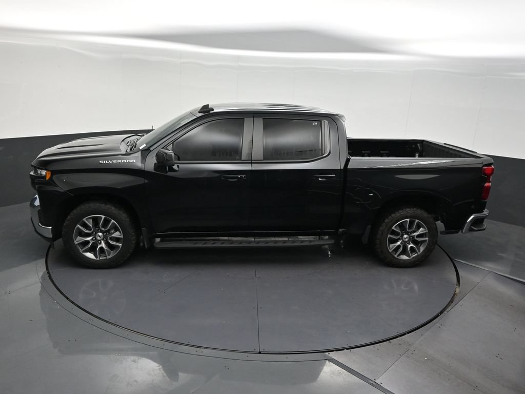 Used 2020 Chevrolet Silverado 1500 LT w/ Texas Edition RWD image 16