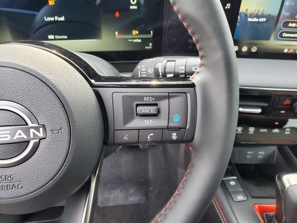 New 2026 Nissan Kicks SR w/ SR Premium Package FWD image 23