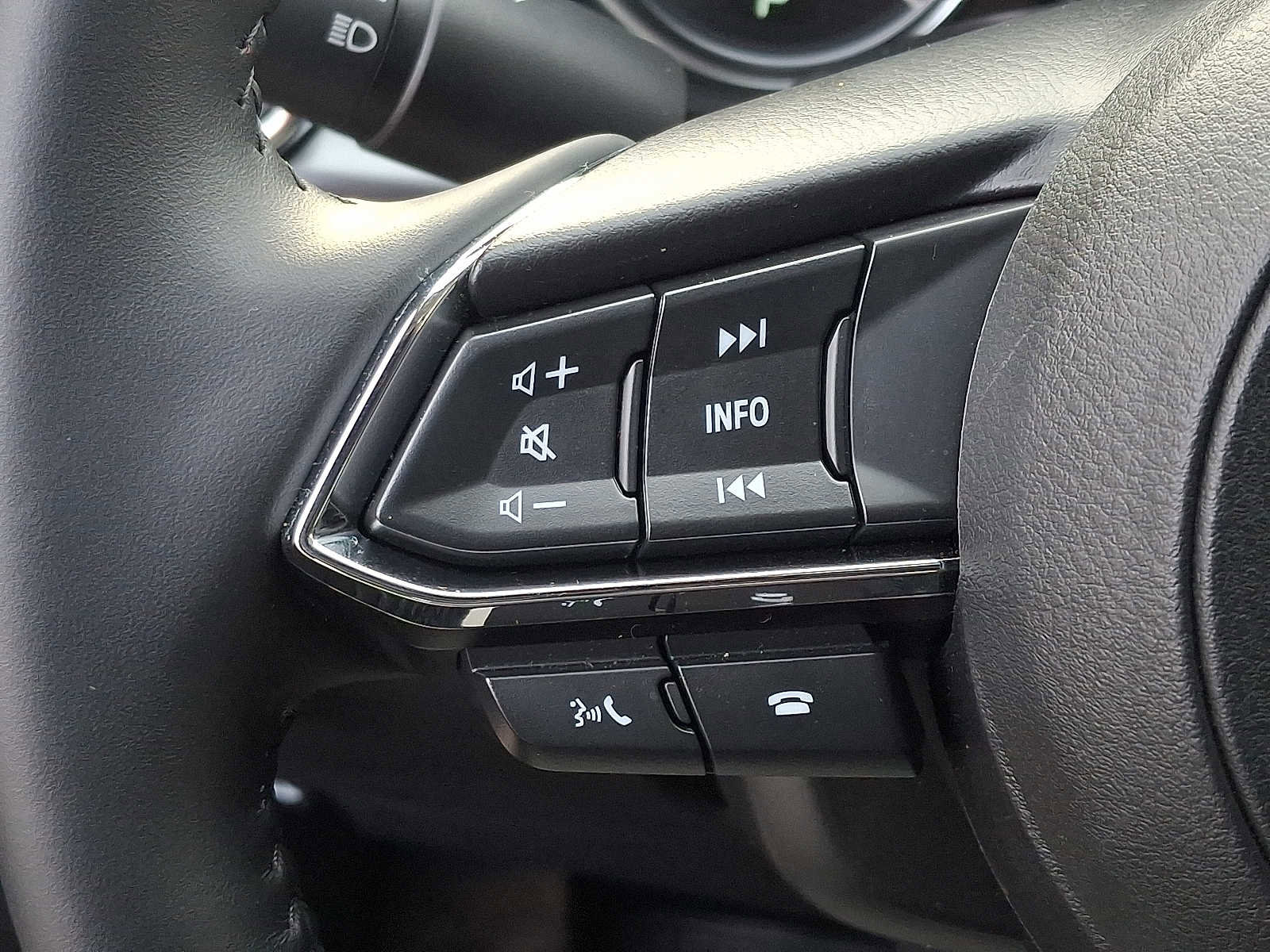 Certified 2025 MAZDA CX-5 AWD 2.5 S image 21