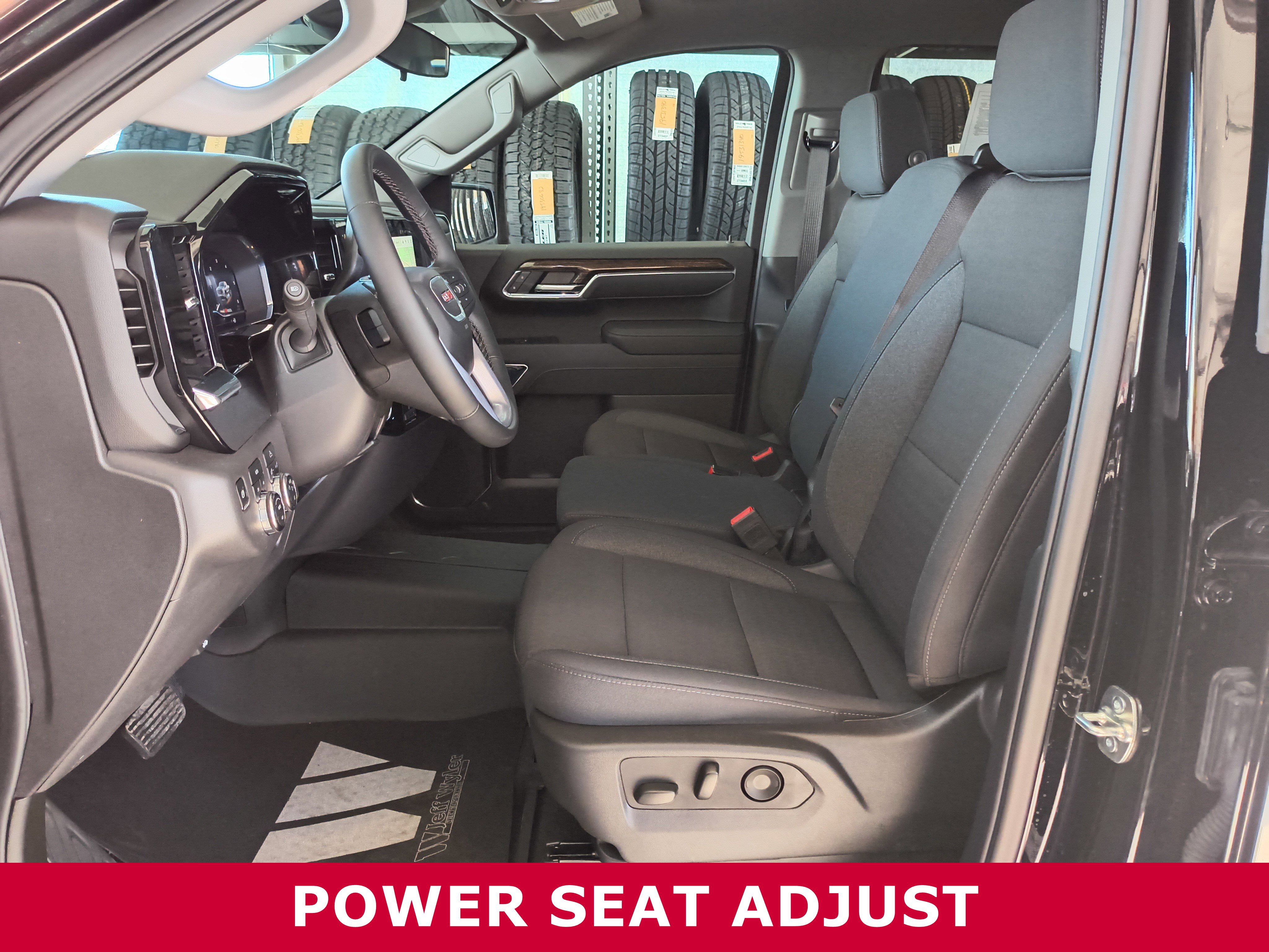 Used 2025 GMC Sierra 1500 Elevation image 20