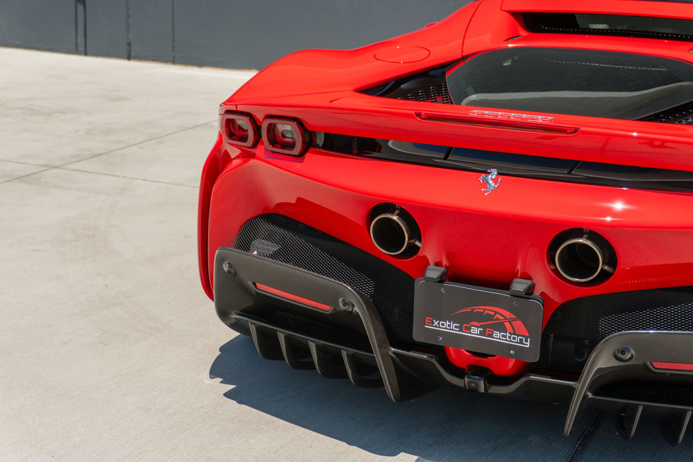 Used 2021 Ferrari SF90 Stradale AWD/4WD image 16