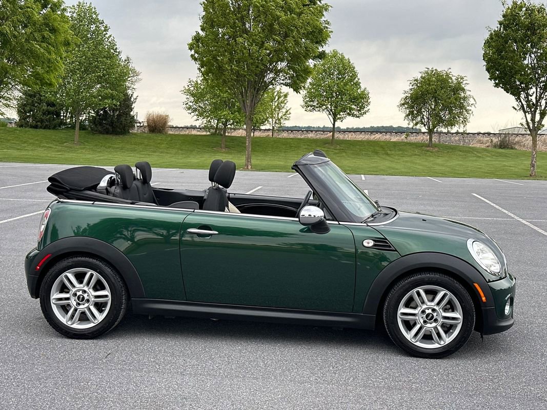 Used 2014 MINI Cooper Convertible FWD image 23