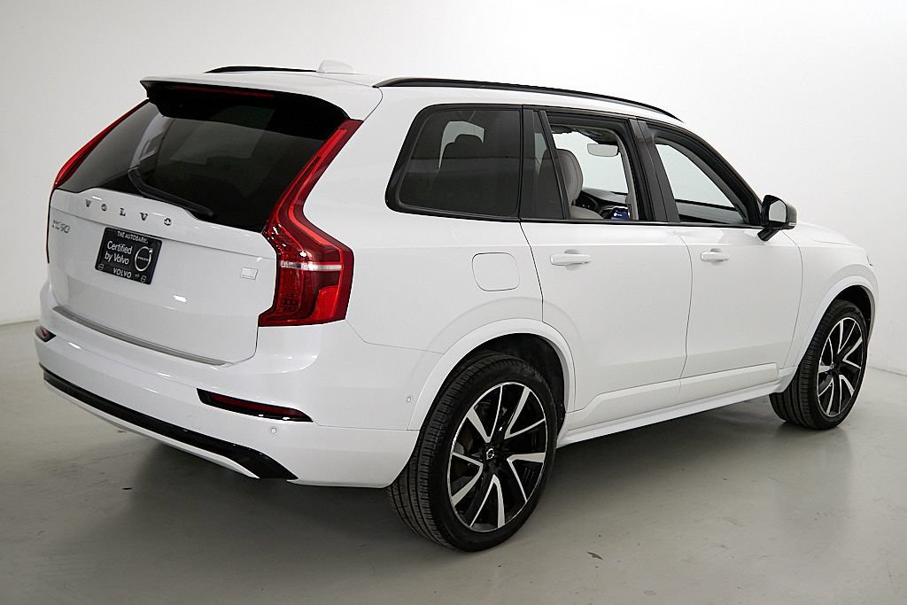 Used 2023 Volvo XC90 T8 Plus w/ Protection Package Premier AWD/4WD image 9