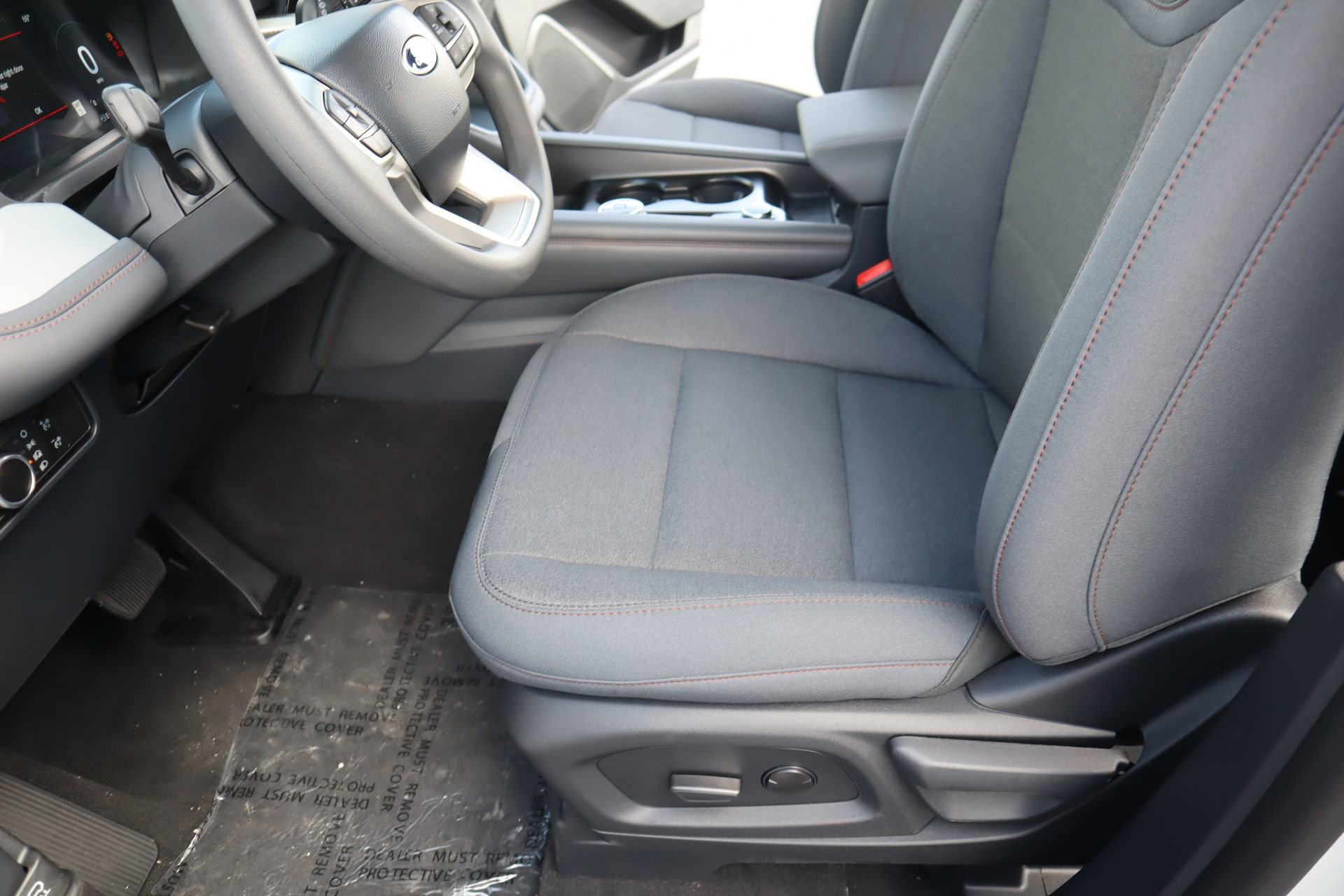 New 2026 Ford Explorer Active RWD image 11