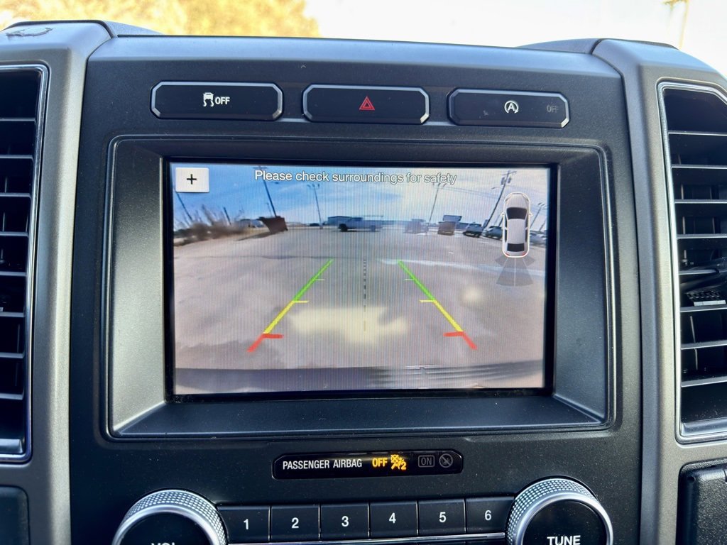 Used 2019 Ford Expedition XLT image 26