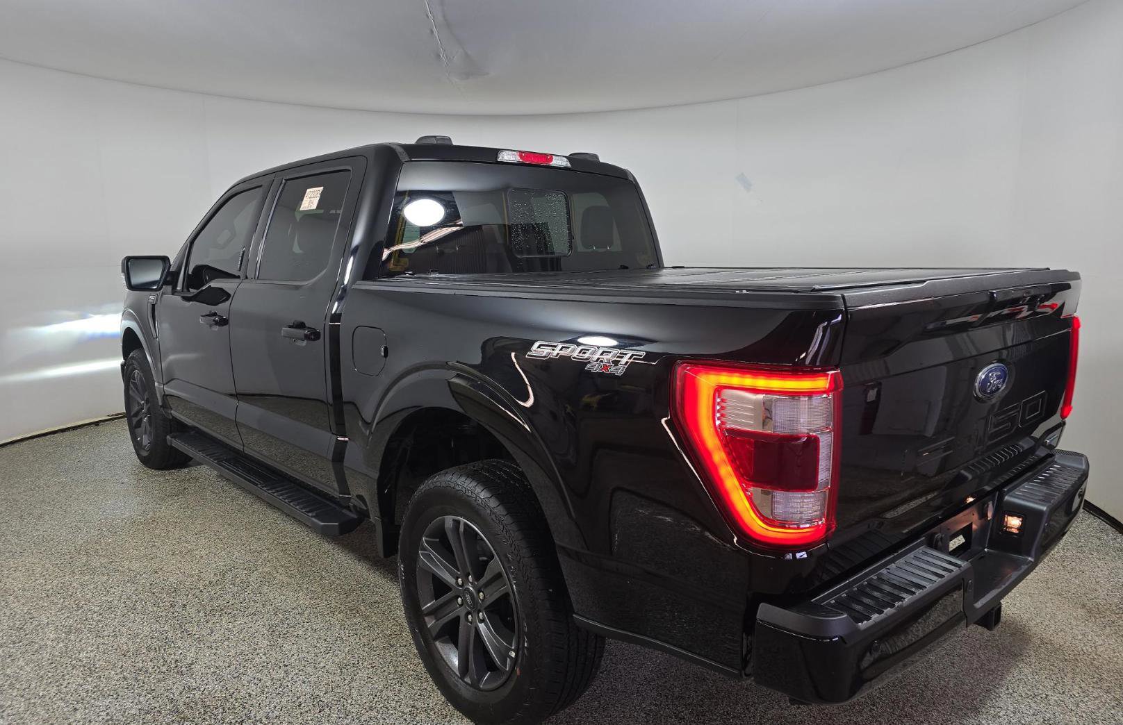 Used 2023 Ford F150 Lariat w/ Equipment Group 502A High image 7