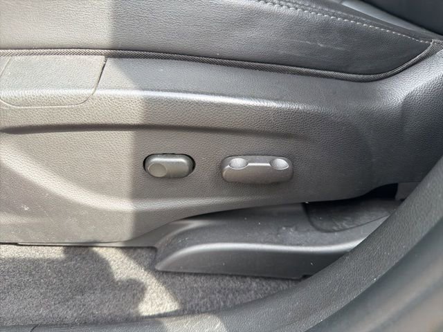 Used 2020 Buick Encore Preferred image 20