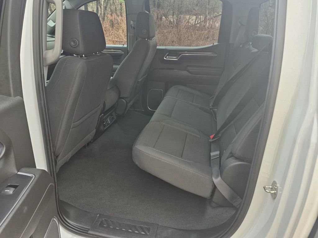 Used 2022 Chevrolet Silverado 1500 LT image 14