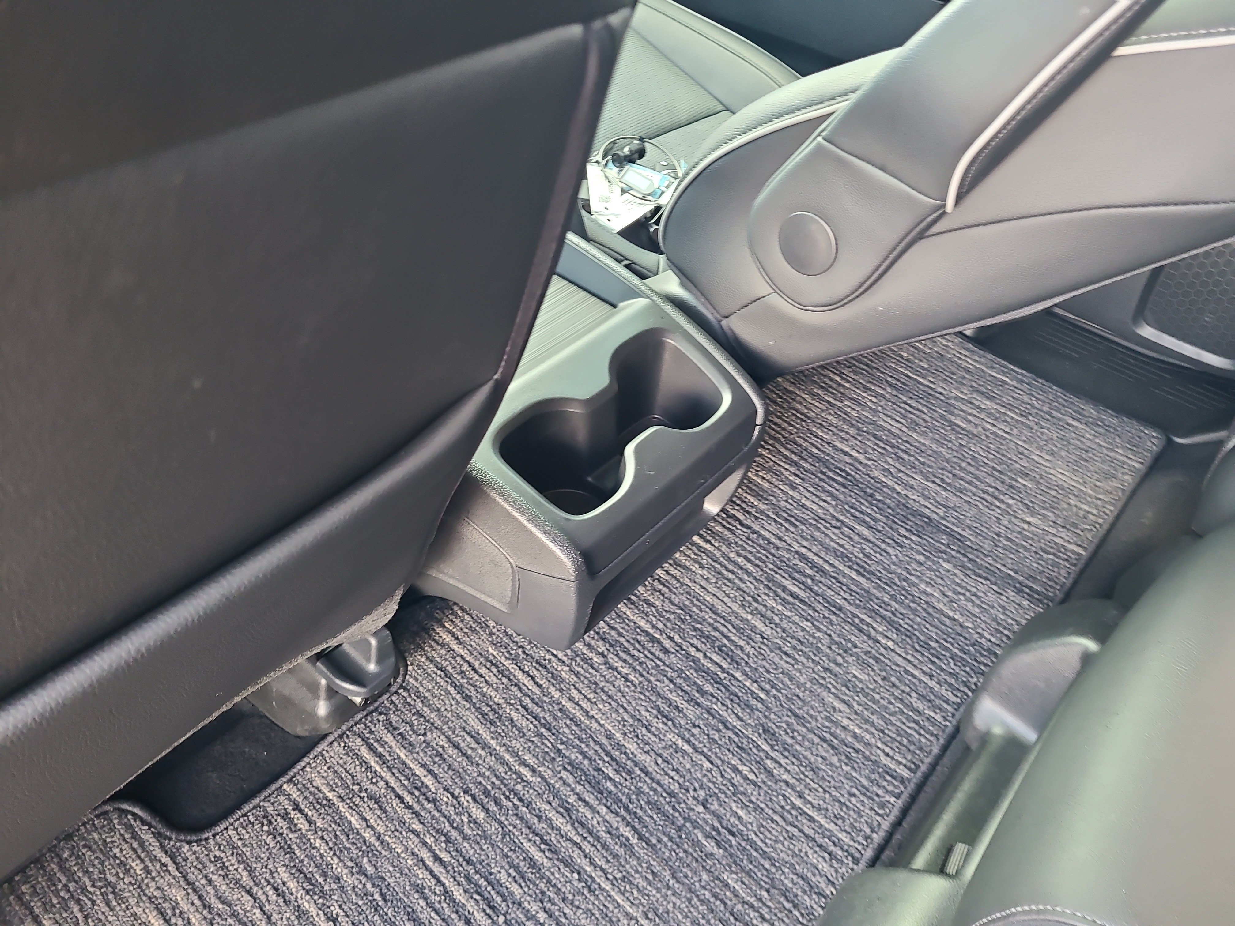 Used 2025 Honda Odyssey Elite image 12