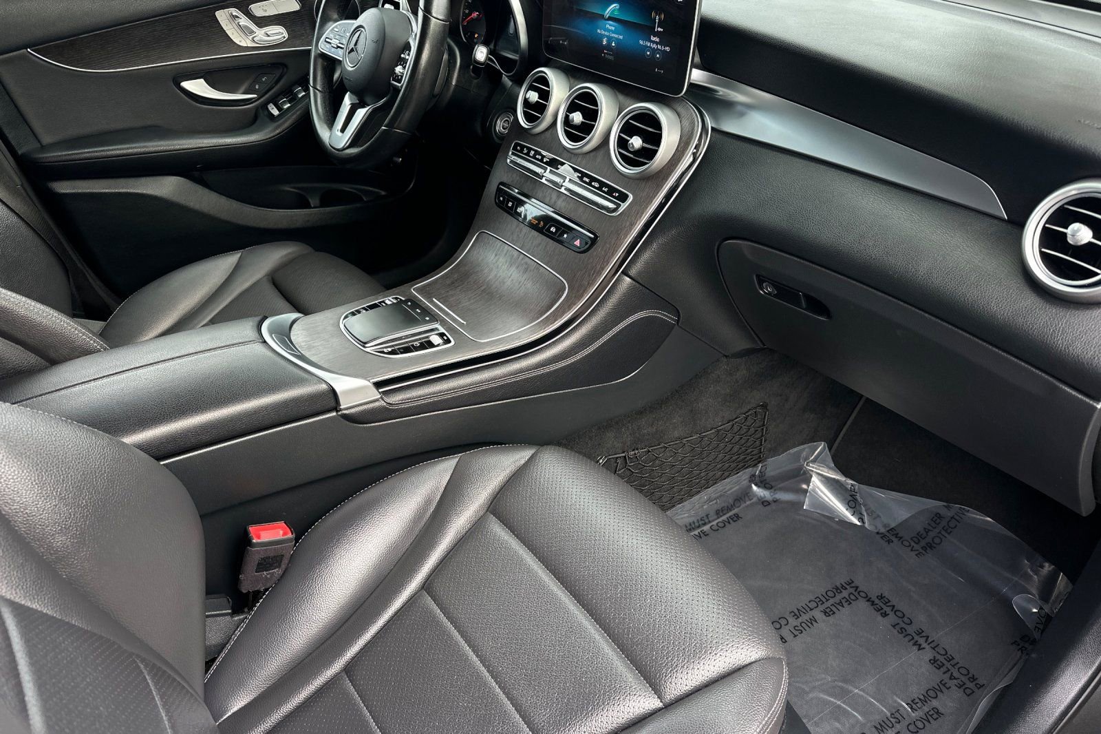 Used 2020 Mercedes-Benz GLC 300 4MATIC image 20