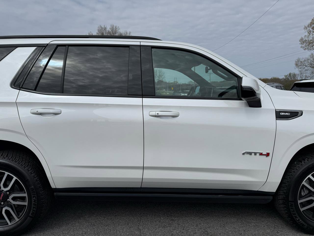 Used 2022 GMC Yukon AT4 w/ Max Trailering Package AWD/4WD image 41