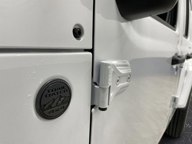 New 2025 Jeep Wrangler Sahara w/ Technology Group image 36