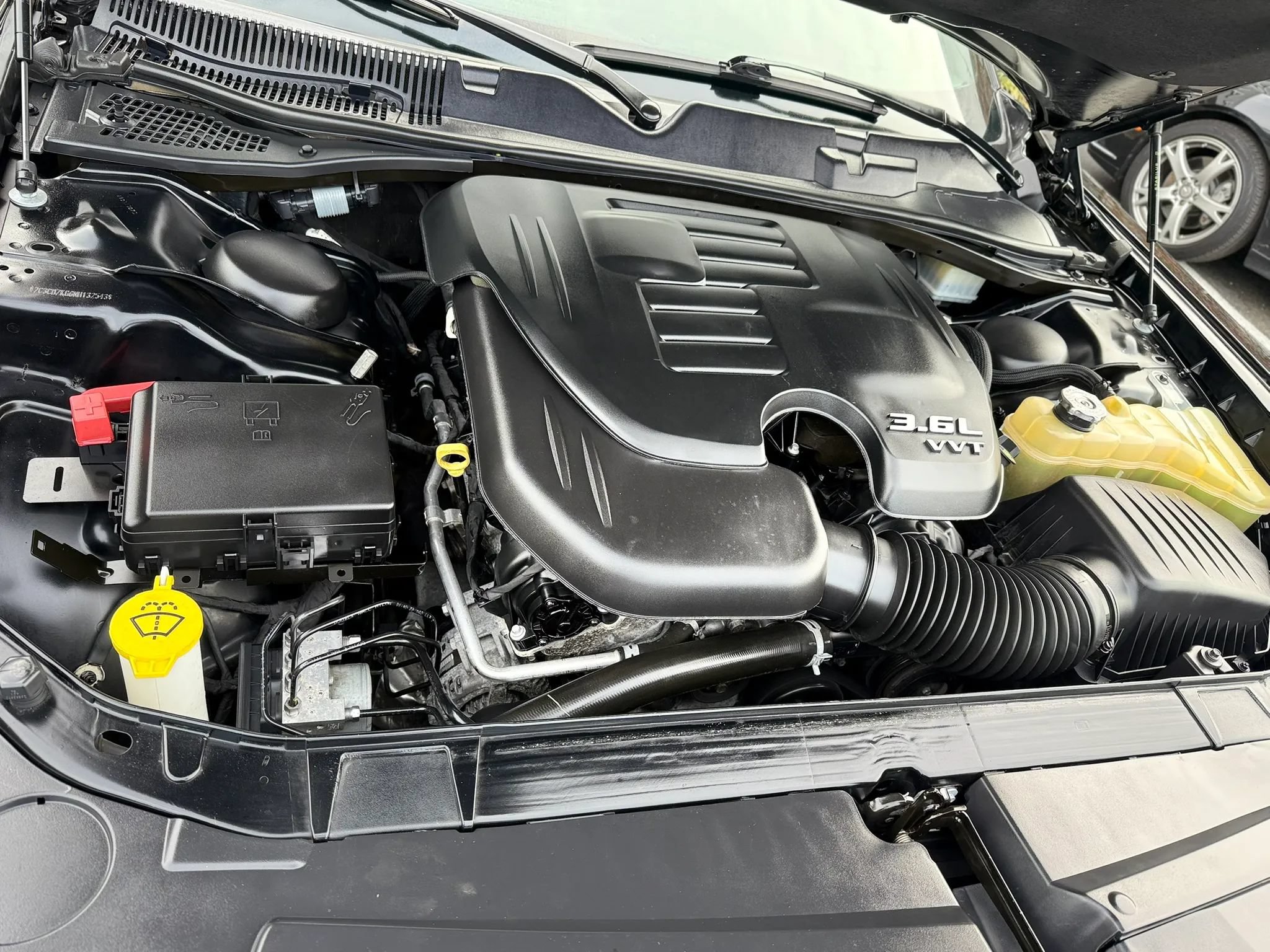 Used 2022 Dodge Challenger GT AWD/4WD image 29