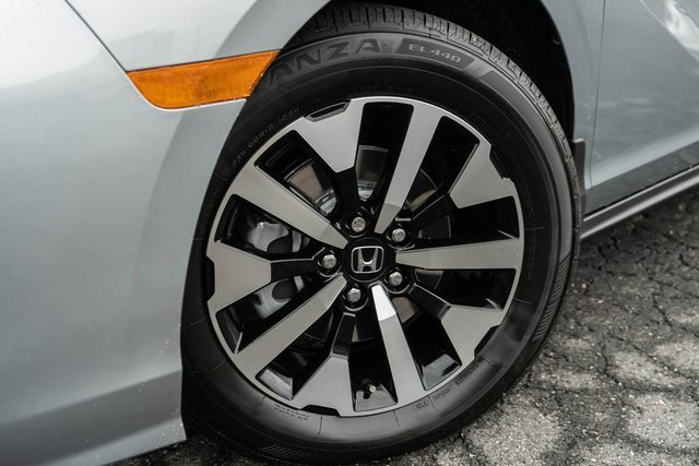 New 2026 Honda Odyssey EX-L image 2