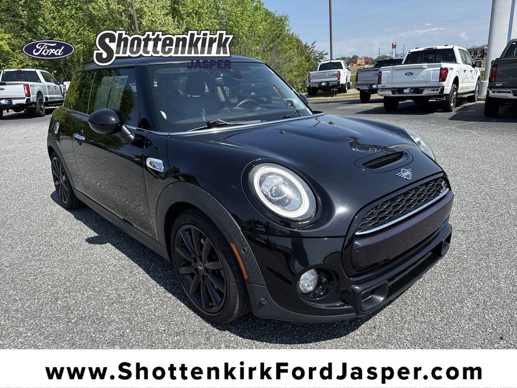 Used 2019 MINI Cooper S FWD video 1