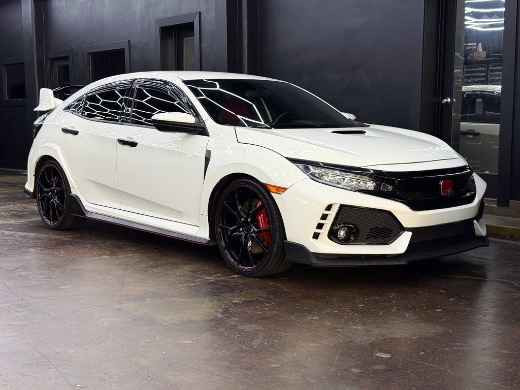 Used 2019 Honda Civic Type R image 11