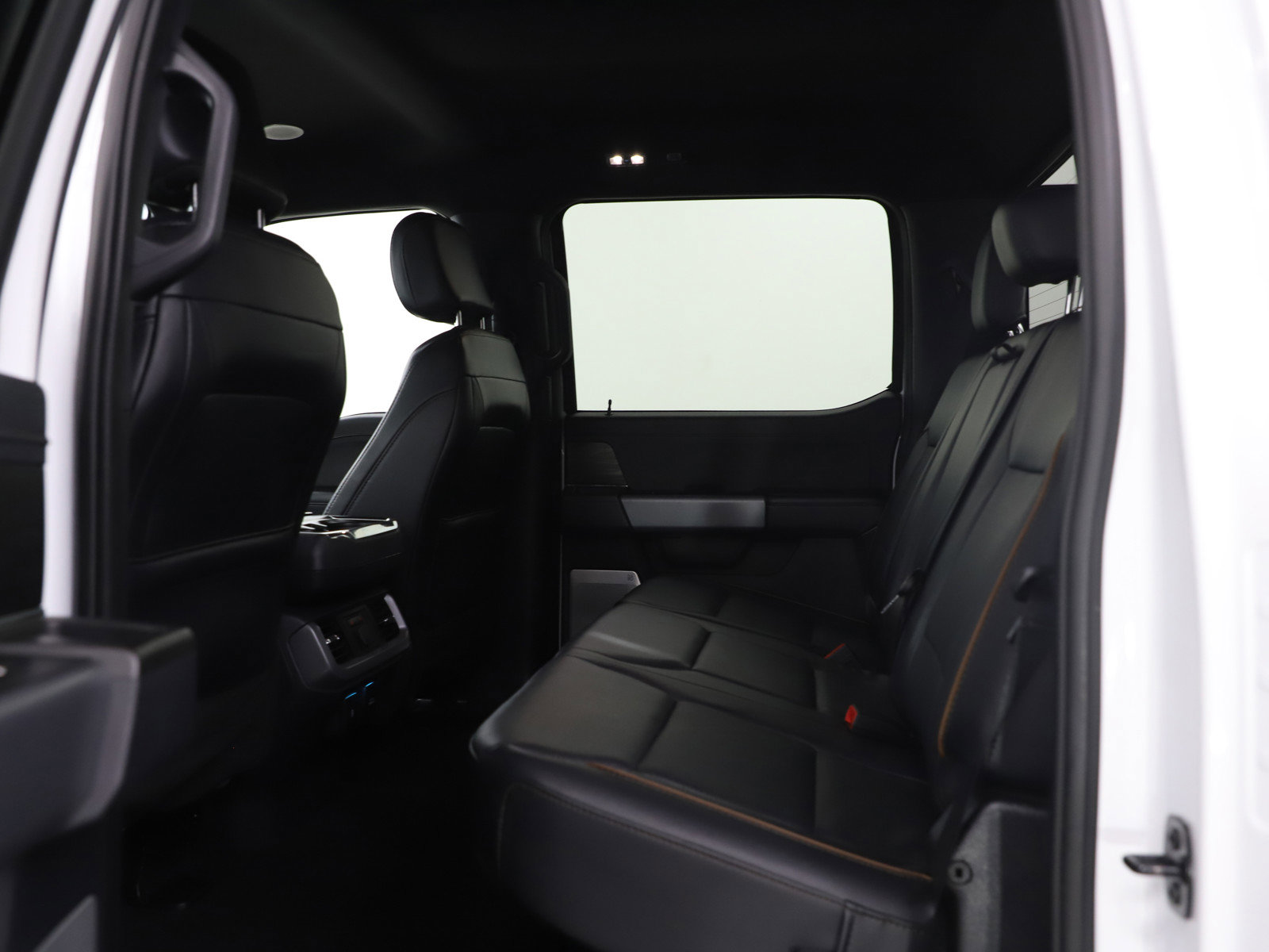 Used 2024 Ford F150 Lariat w/ Equipment Group 502A High image 16