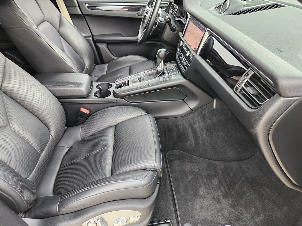 Used 2019 Porsche Macan S AWD/4WD image 16
