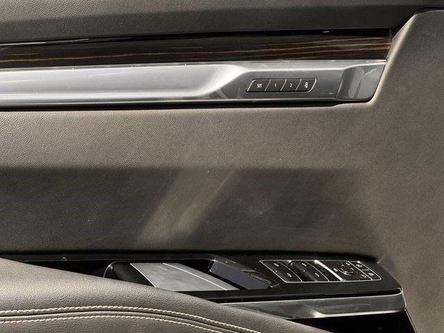 New 2025 Cadillac Escalade ESV Premium Luxury AWD/4WD image 21