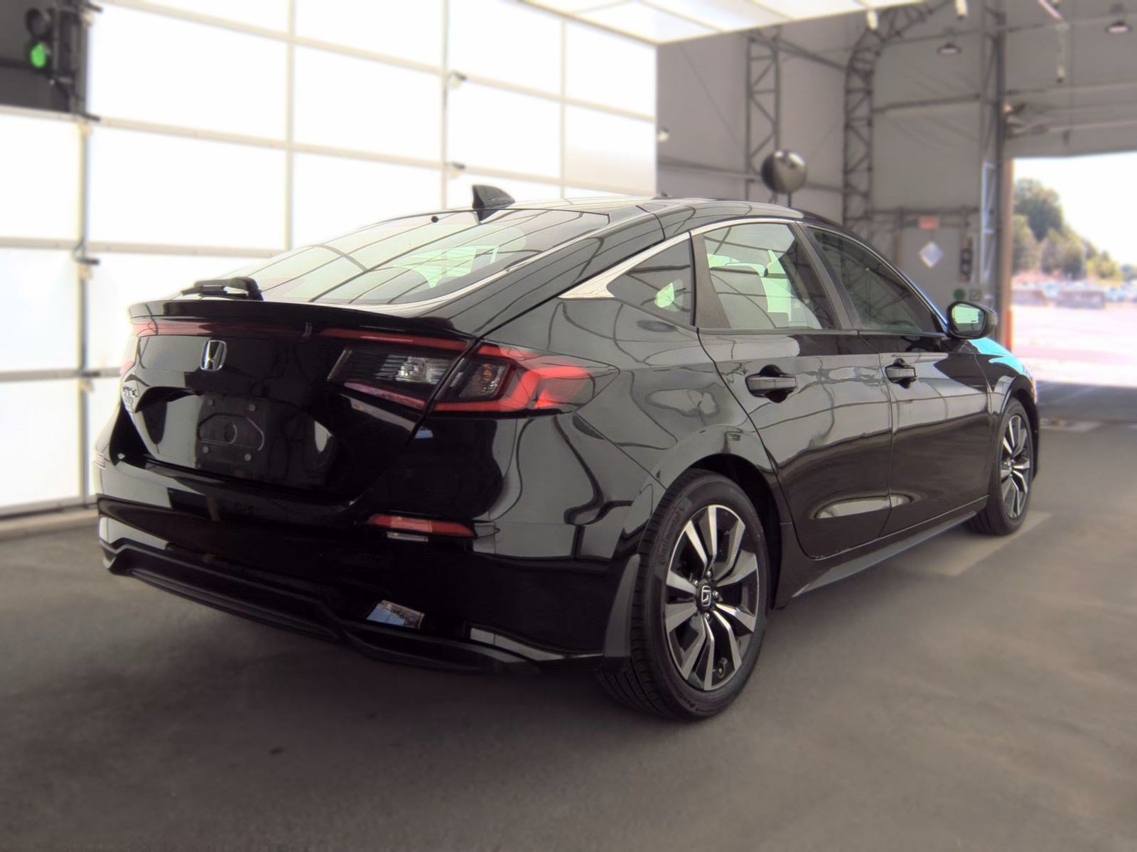 Used 2023 Honda Civic EX-L image 7