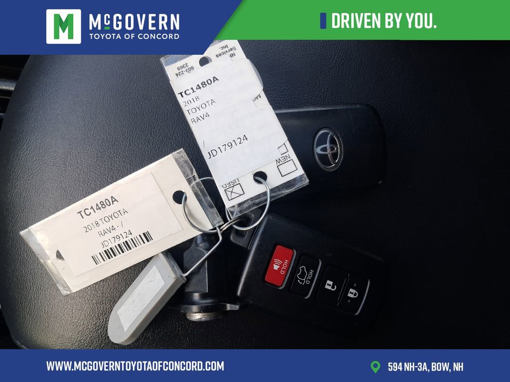 Used 2018 Toyota RAV4 SE AWD/4WD image 29