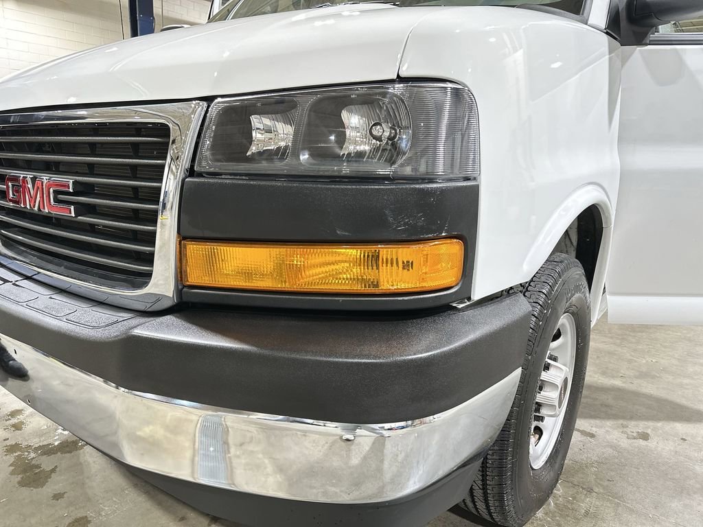Used 2024 GMC Savana 2500 w/ Driver Convenience Package image 26