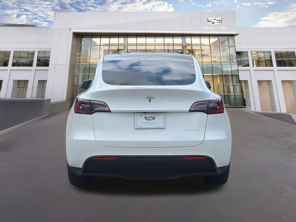 Used 2022 Tesla Model Y Long Range AWD/4WD image 6