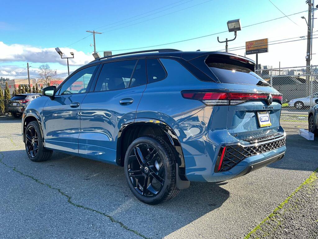 New 2026 Volkswagen Tiguan SE R-Line AWD/4WD image 6