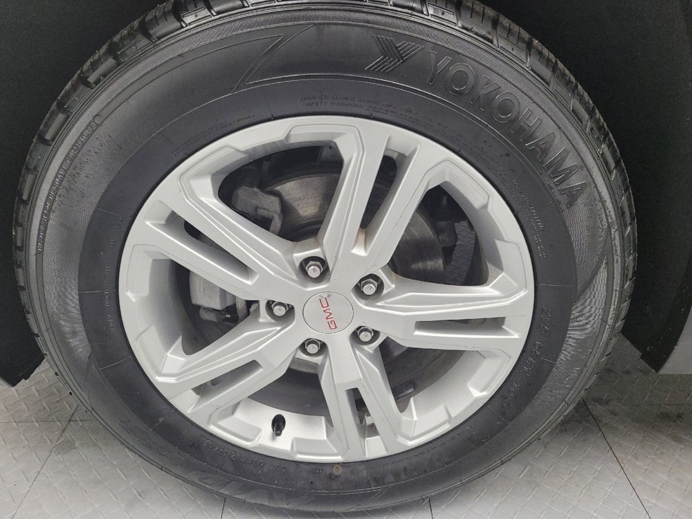 Used 2020 GMC Terrain SLE w/ Driver Convenience Package image 31